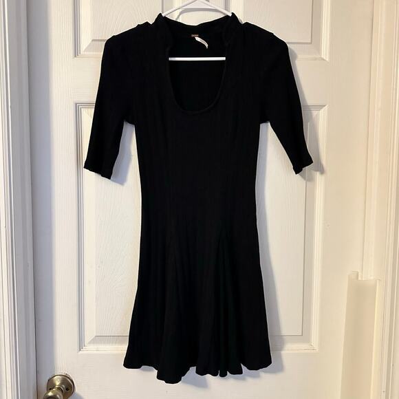 Free People Jolene Fit And Flare Ribbed Black Mini Dress Size Small - Picture 1 of 8